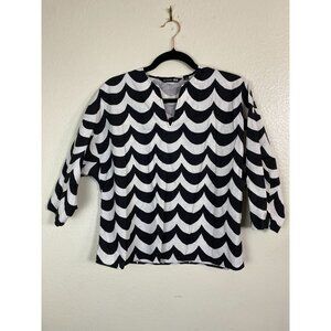 Marimekko Uniqlo Black and White Wave Print Blouse